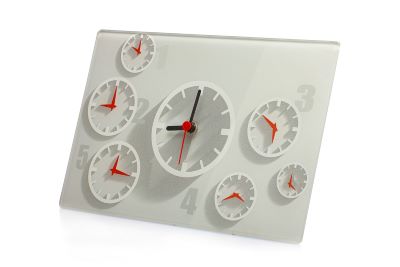 CCG.23.66 PAPER CLOCK ( 1 ) B 400.jpg
